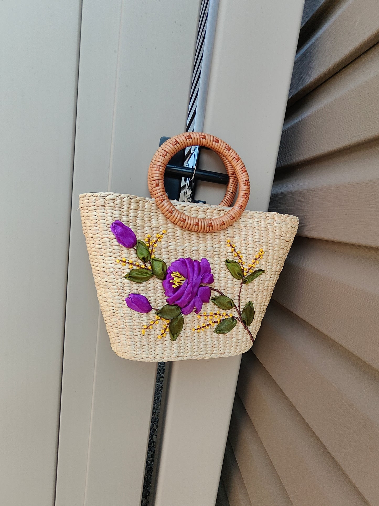 Embroidered Water Hyacinth Shoulder Bag