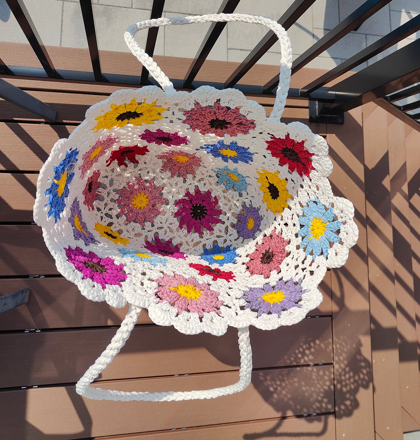 Crochet Flower Overlay Seagrass Tote – Handwoven & Whimsical