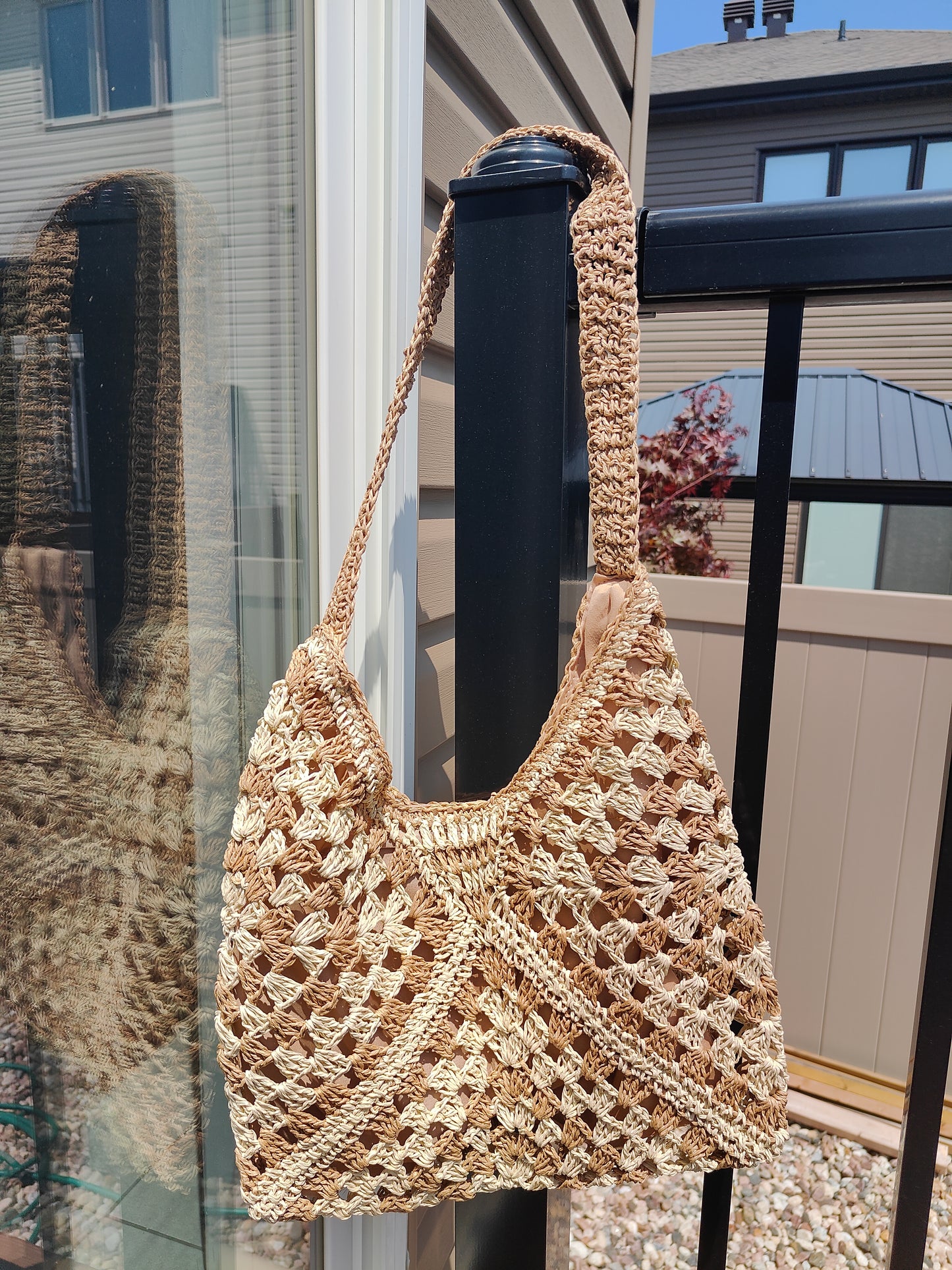 Boho-Chic Seagrass Shoulder Bag