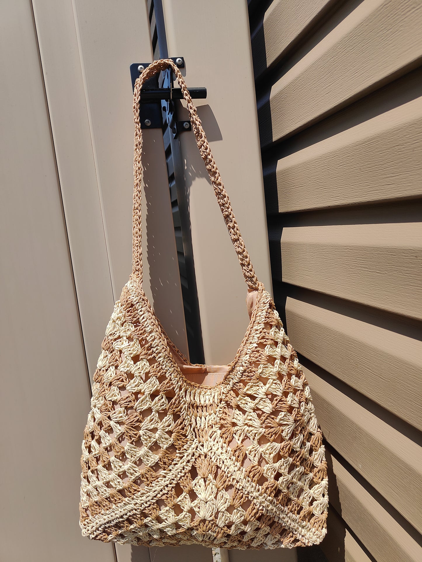 Boho-Chic Seagrass Shoulder Bag